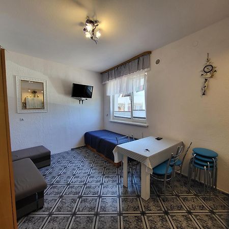 Studio-Tani Apartament Rowy  Bagian luar foto